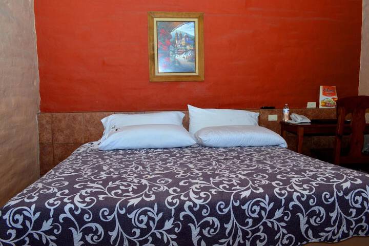 Room 9 of 29