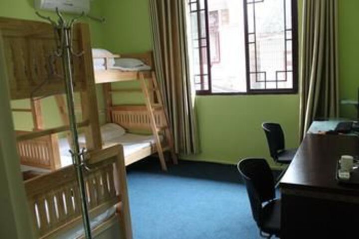 Room 17 of 31