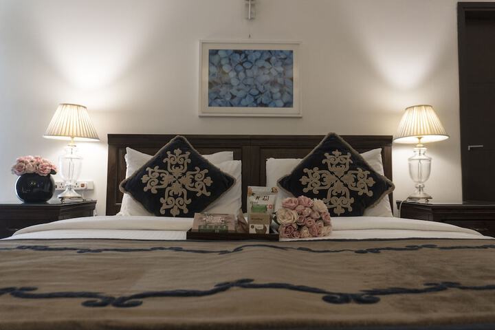 Room 38 of 158