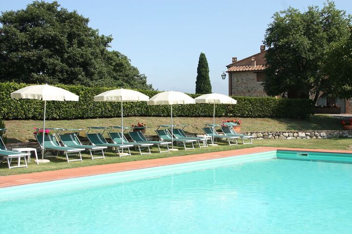 Pool 53 of 74
