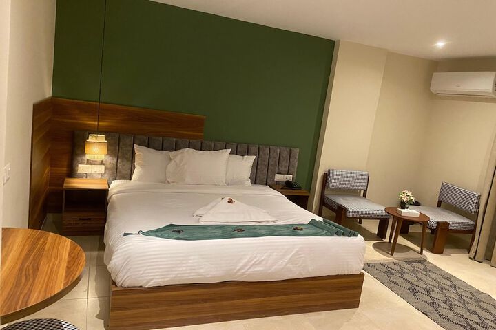 Room 19 of 58