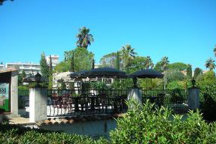 Hotel 5 of 39