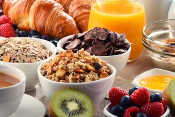 Breakfast/Coffee Service 24 of 28