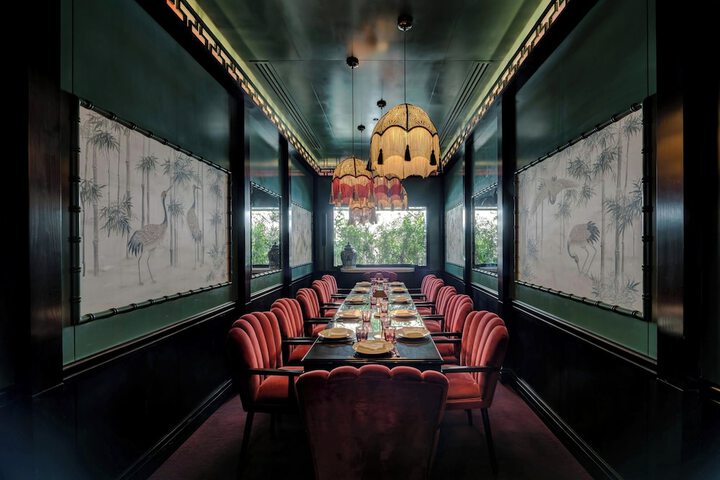 Dining 53 of 81