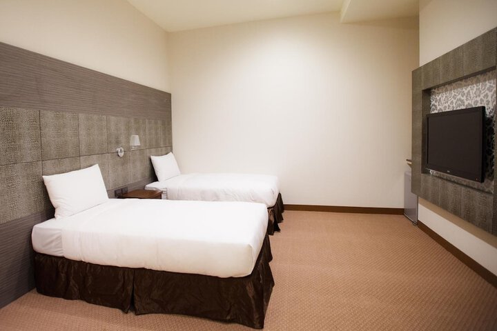 Room 18 of 41