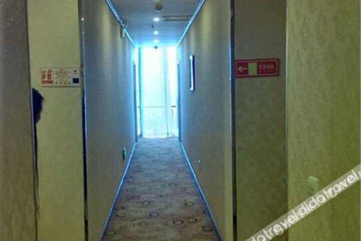 Hotel Interior 13 of 29
