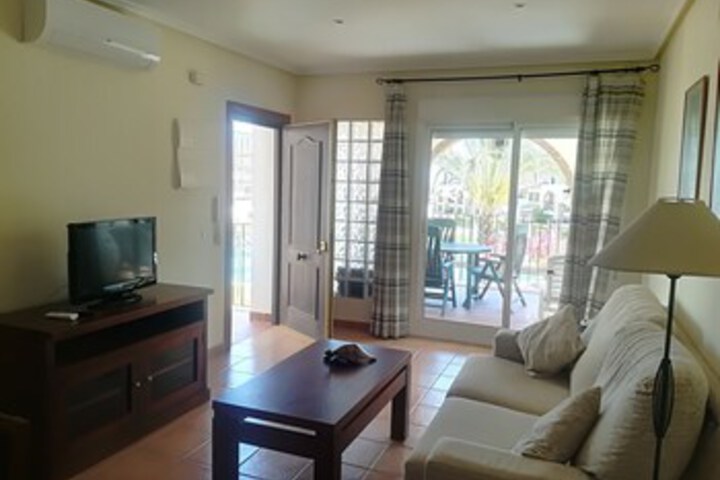 Room 7 of 10