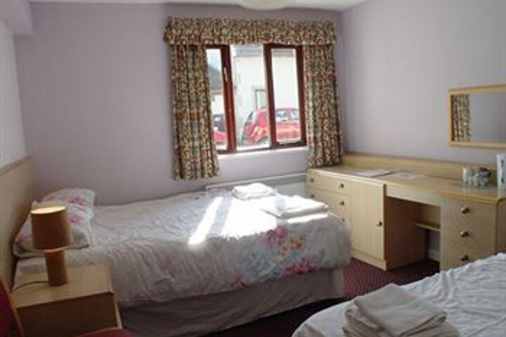 Room 7 of 15