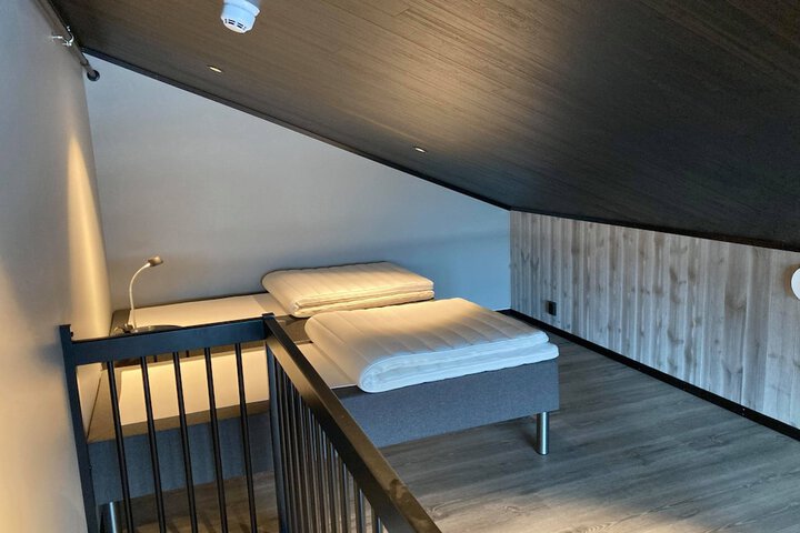 Room 8 of 52
