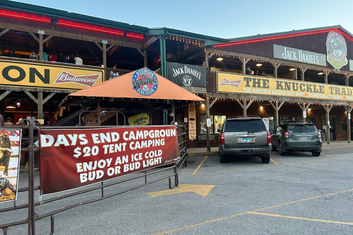 Entertainment 130 of 172