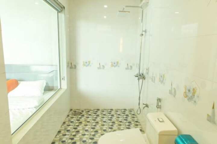 Room 2 of 4