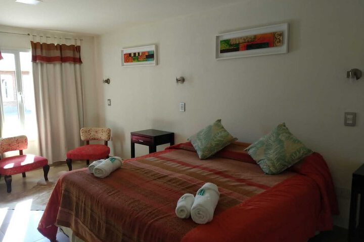 Room 25 of 136