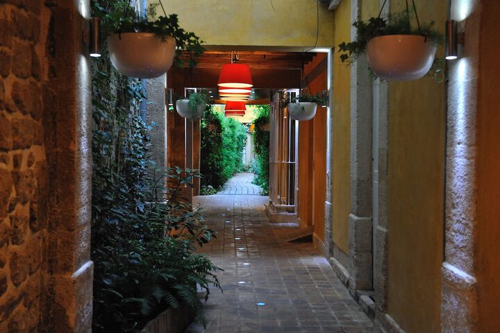 Ballroom/Hall 629 of 648