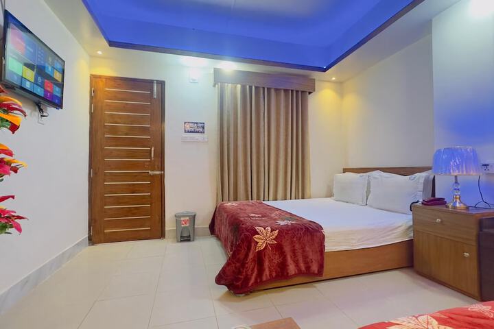 Room 3 of 16