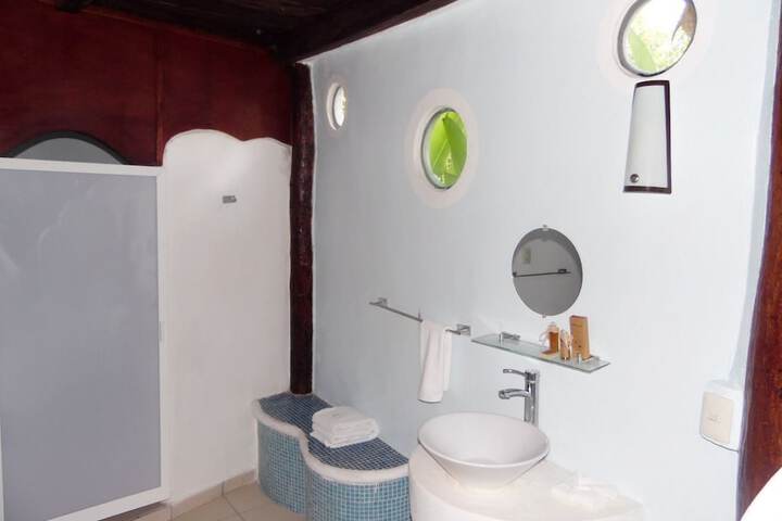 Room 18 of 26