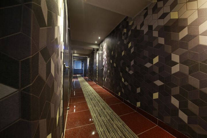 Ballroom/Hall 20 of 20