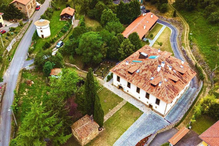Hotel Palacio de Arriba