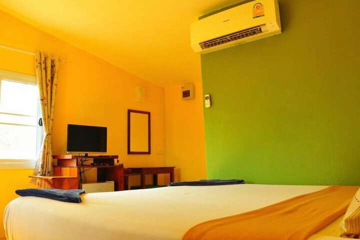Room 2 of 13
