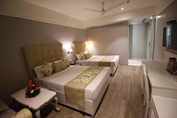 Room 7 of 51