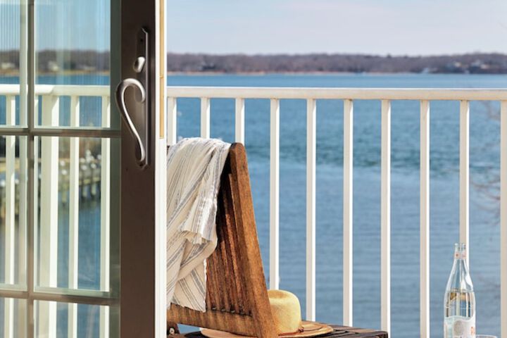1 King Bed Partial Harbour View Balcony (8 of 42)