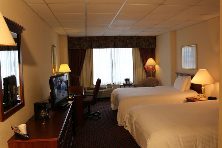 Room 7 of 24