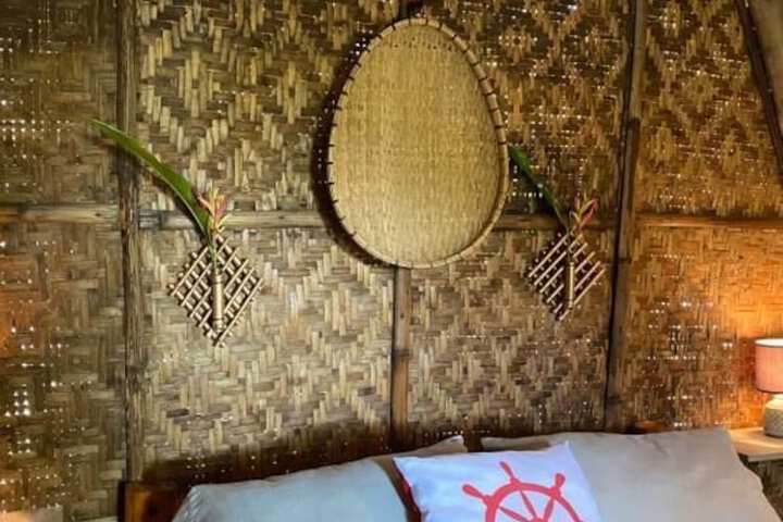 Room 4 of 36
