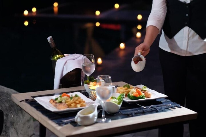 Dining Photos