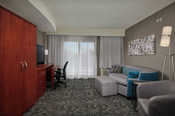 Room 7 of 23