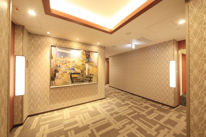 Ballroom/Hall 54 of 56