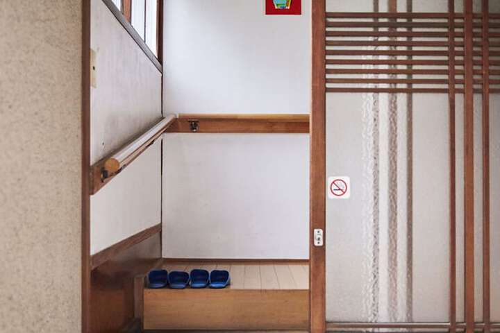 Room 20 of 101