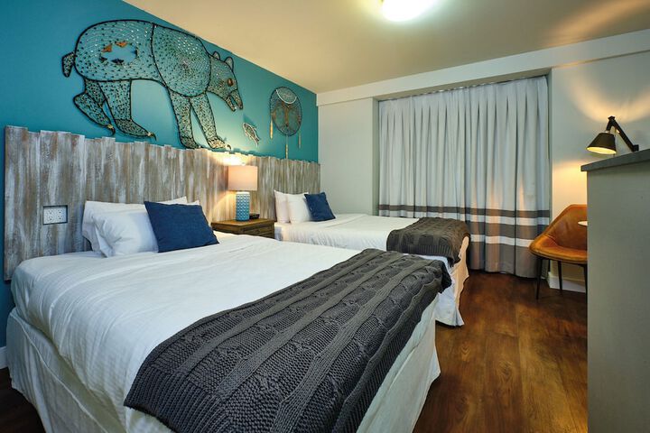 Room 42 of 108