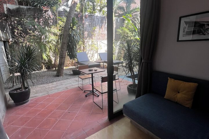 Hotel 165 of 174