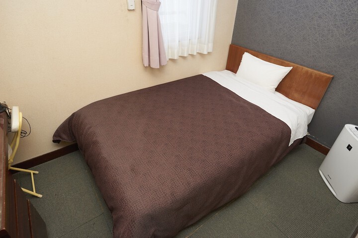 Room 21 of 30