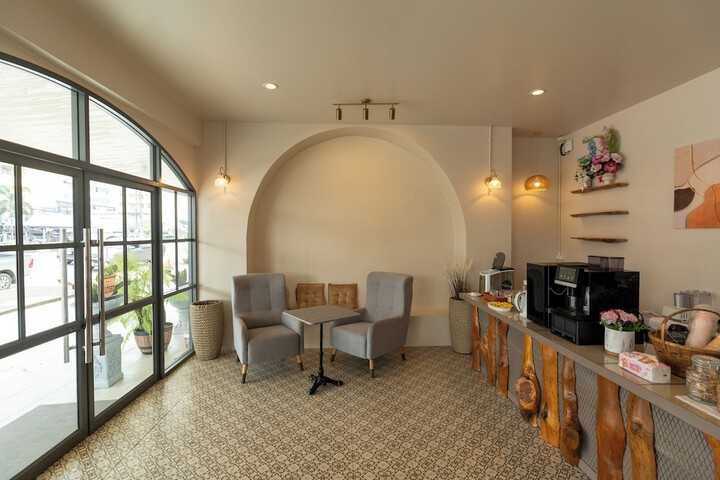 Hotel Interior 4 of 63
