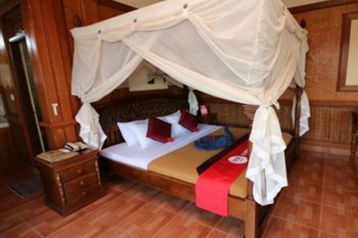 Room 14 of 26