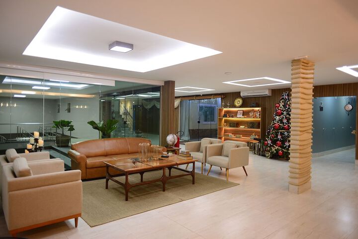 Hotel Interior 4 of 22