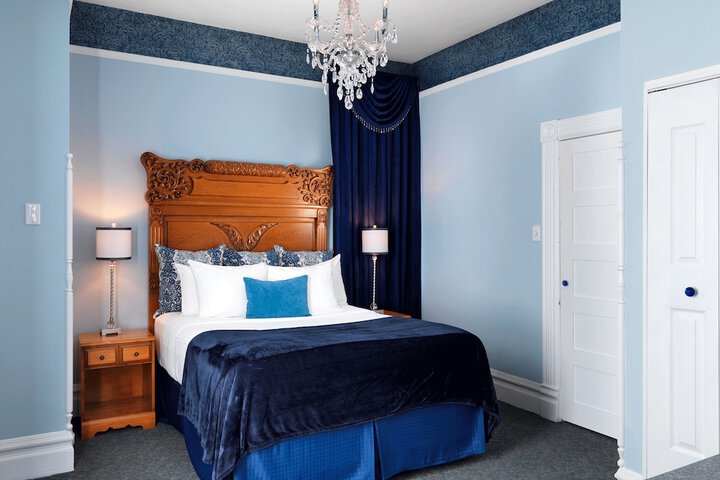 Room 4 of 78