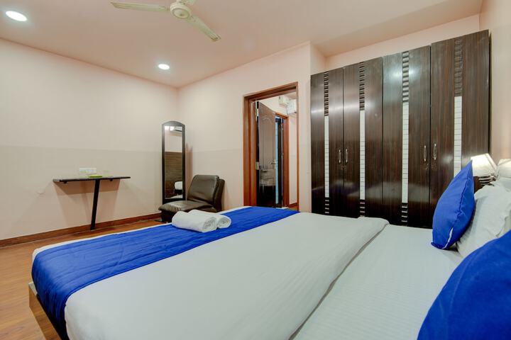 Room 14 of 36