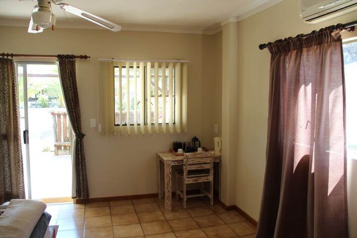 Room 8 of 31