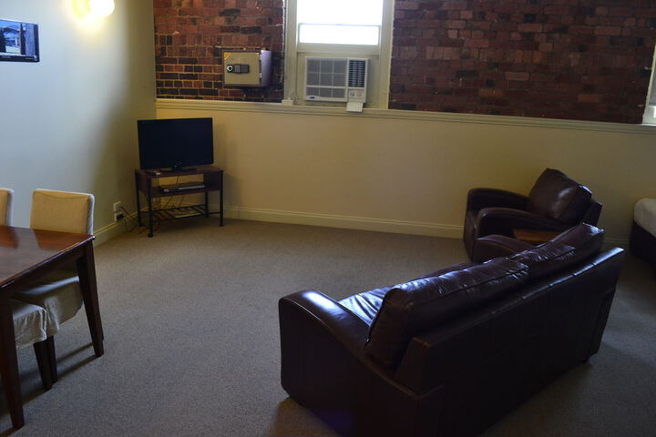 Room 11 of 42