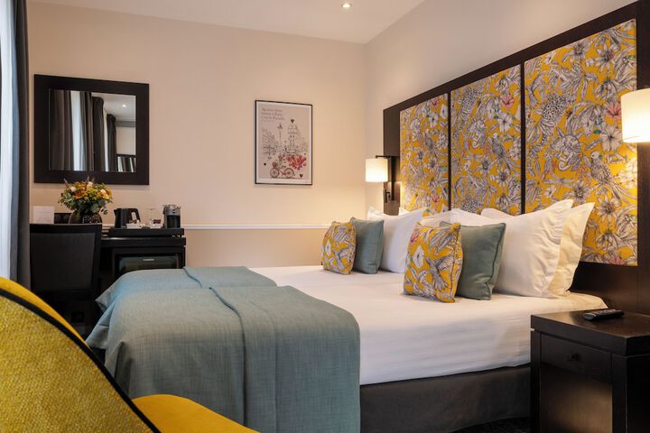 Room 4 of 60