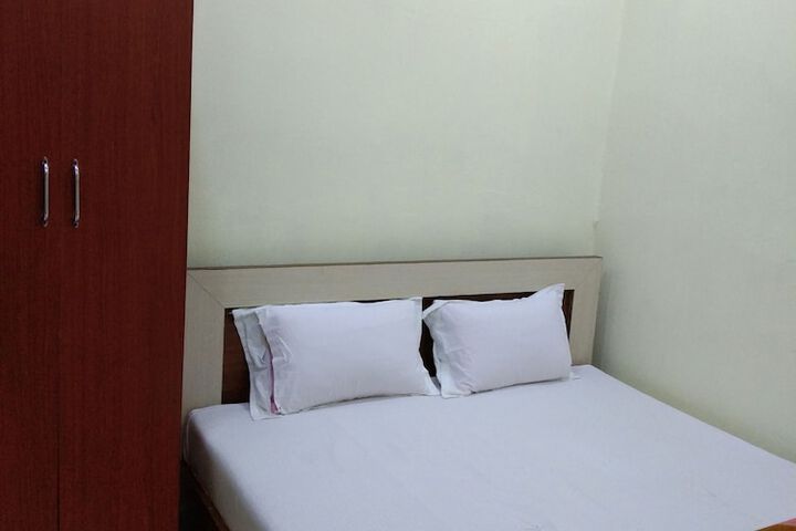 Room 17 of 82
