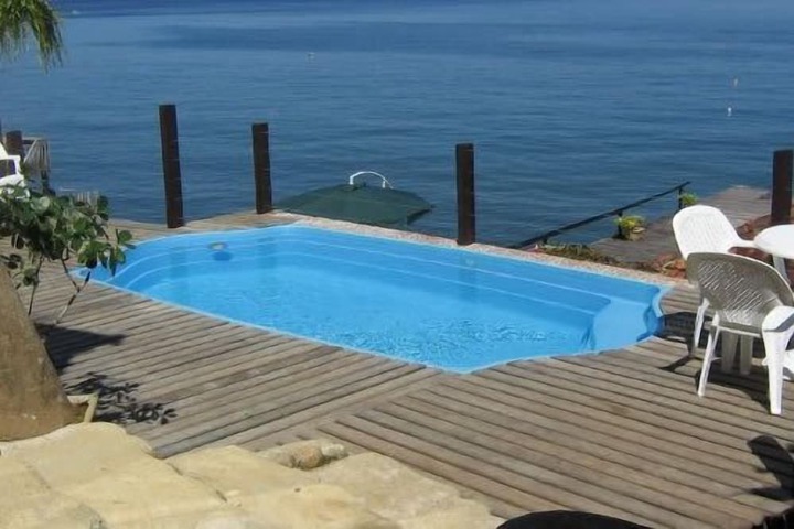 Pool 20 of 32