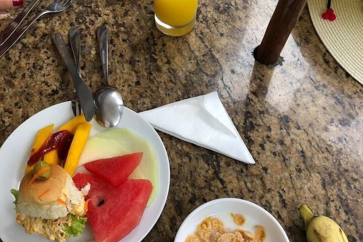 Breakfast/Coffee Service 42 of 53