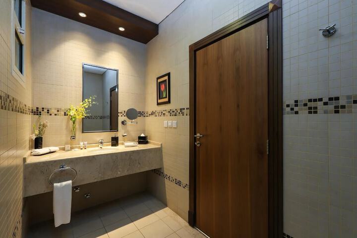 Bath Interior