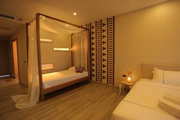 Room 13 of 54