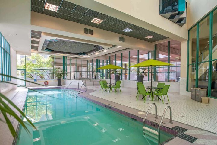 Pools & Facilities