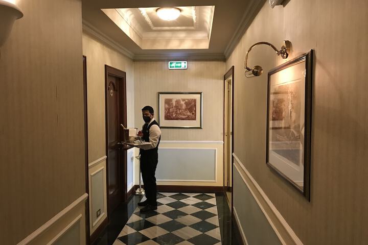 Ballroom/Hall 50 of 65