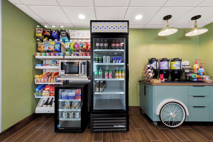 Snack bar