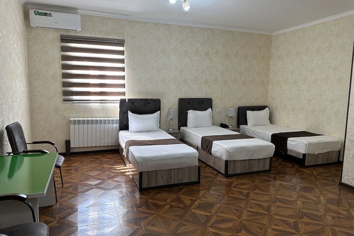 Room 19 of 27